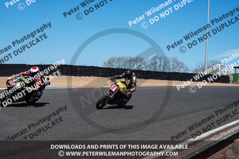 enduro digital images;event digital images;eventdigitalimages;mallory park;mallory park photographs;mallory park trackday;mallory park trackday photographs;no limits trackdays;peter wileman photography;racing digital images;trackday digital images;trackday photos